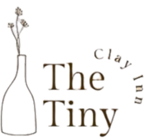 The Tiny Clay Inn Logo